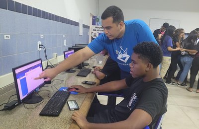 Seduc orienta estudantes para reta final das inscrições do Enem 2026