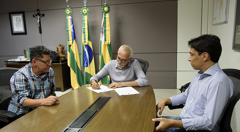 Decreto falecimento José Carlos Texeira e Dom Luciano / Foto: Marco Vieira/PMA