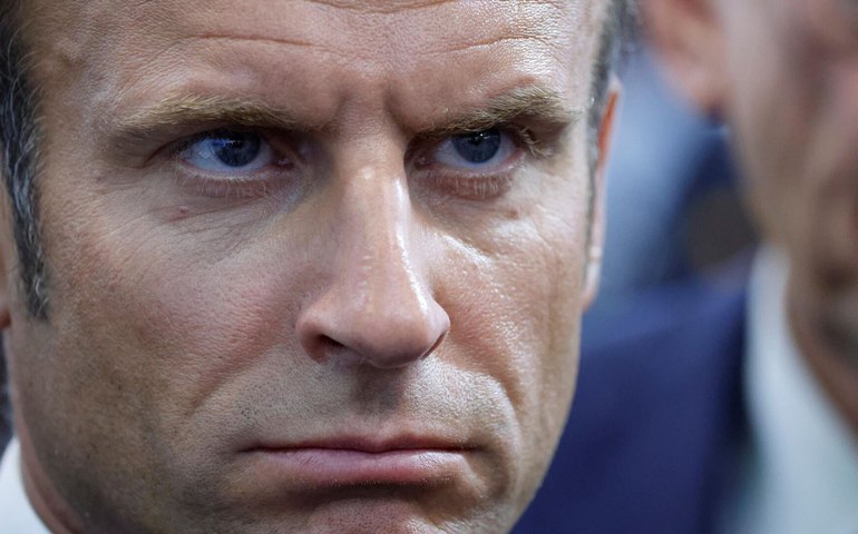 Macron vai aos EUA tentar convencer Trump a incluir a UE nas negociações de paz para a Ucrânia