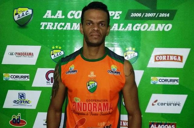 Diretoria do Coruripe apresenta reforça para o setor defensivo da equipe