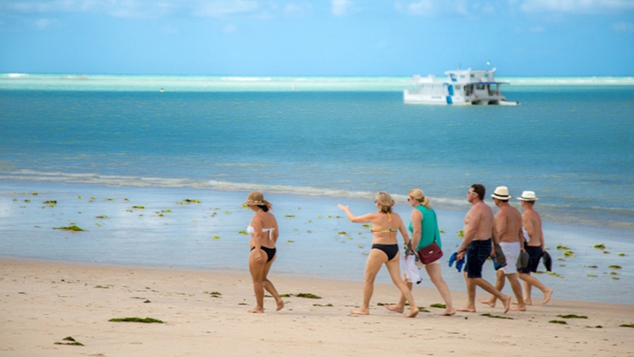 Alagoas recebe FamTours com agentes de viagem da Argentina e do Uruguai