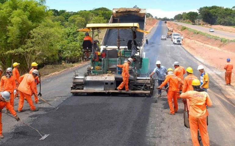 Governo assina contrato de concessão da BR-163/230, que liga MT e Pará