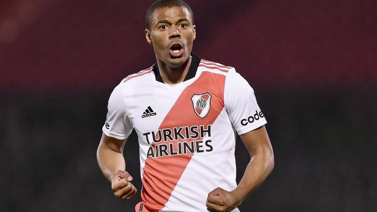 Flamengo e De La Cruz encaminham acerto; entenda o que falta para anúncio oficial  