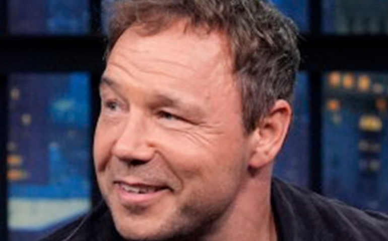 Stephen Graham, de 'Adolescência', lança projeto global para pais escreverem aos filhos