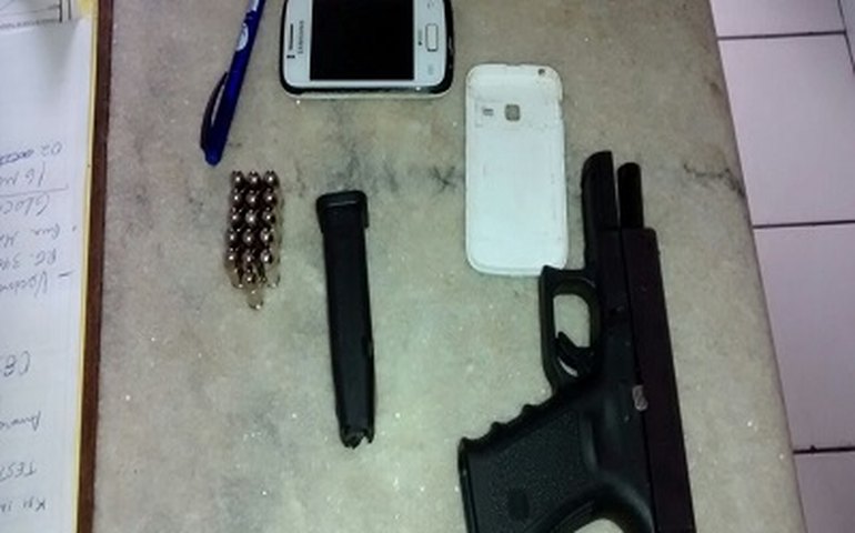 PM prende homem com arma de fogo na Santa Amélia