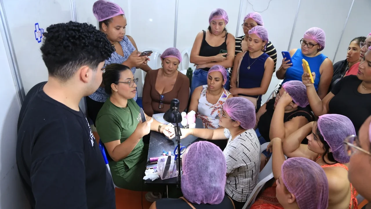 Prefeitura de Penedo e Governo de Alagoas qualificam população com cursos profissionalizantes gratuitos