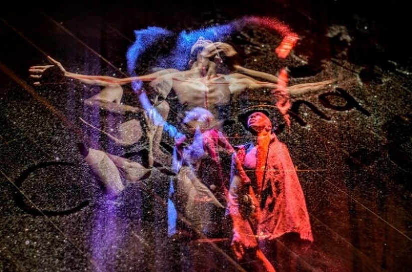 Grupo Claricena apresenta Descoberta de Um no Teatro de Arena