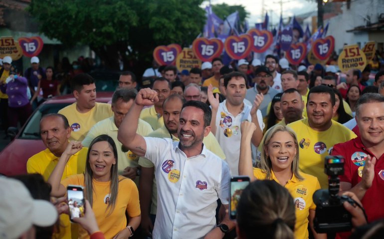 Paulo faz primeira grande caminhada em Maceió