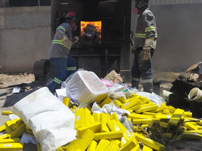 Polícia Civil incinera mais de uma tonelada de drogas apreendidas em Maceió