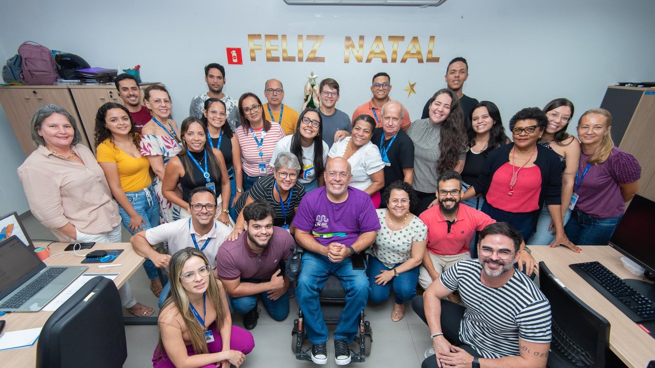 Medalha Sílvio Viana celebra dedicação do professor Edmilson Sá ao ensino público