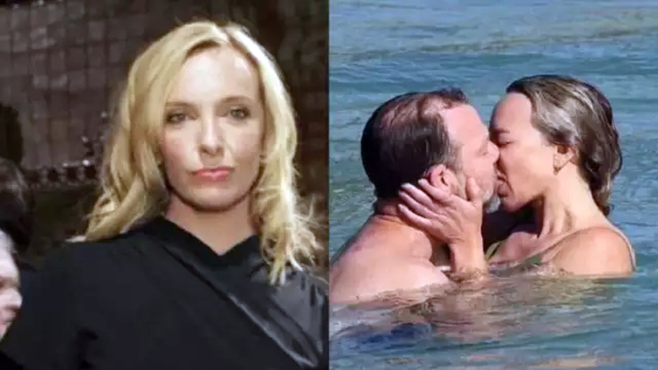 Toni Collette anuncia divórcio após fotos de seu marido beijando outra mulher