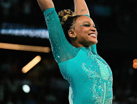 Rebeca se classifica para a final do salto e Brasil disputa cinco medalhas no Mundial de Ginástica