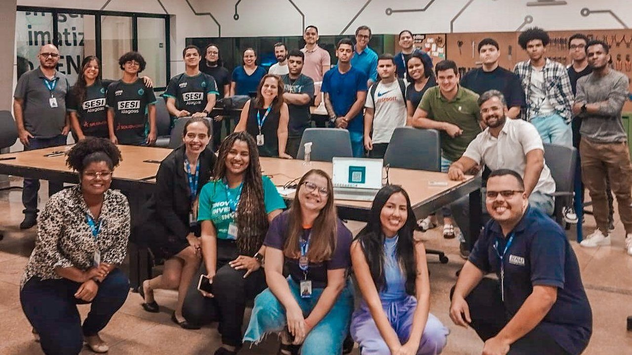 Servidores da Sedciti divulgam Ciclo de Inovação Aberta em evento do Senai