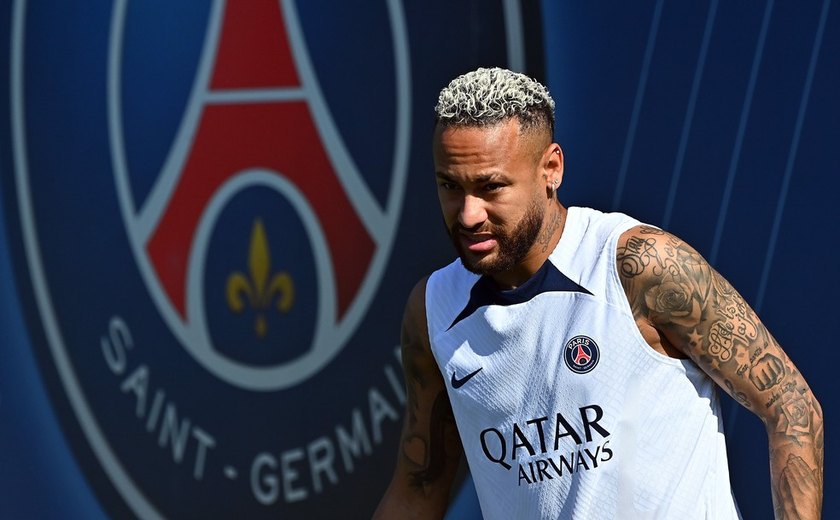 Técnico do PSG defende Neymar e diz que espera usá-lo como meia