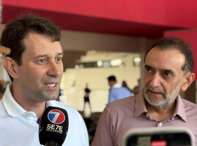 ”Vamos garantir que nossos jovens tenham acesso a uma formação de qualidade”, diz Daniel Barbosa