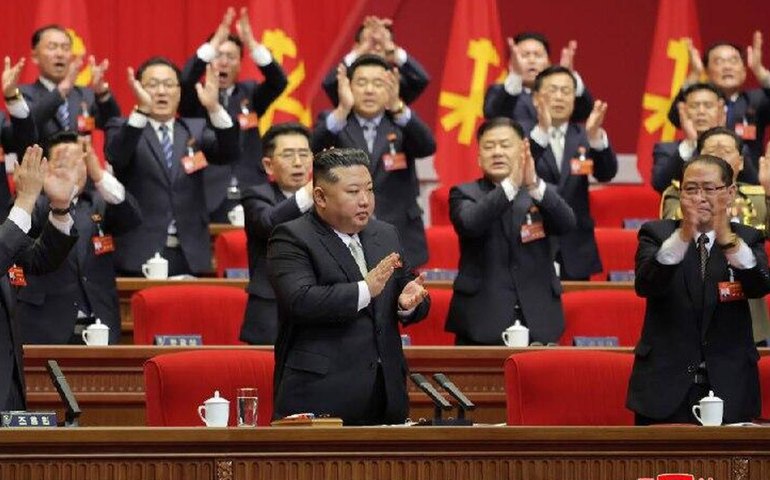 Kim Jong-un é reeleito secretário-geral do Partido dos Trabalhadores da Coreia