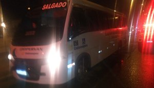 Motociclista fica ferido após colidir ônibus intermunicipal em Lagarto / Foto: Foto: BPRv/SE