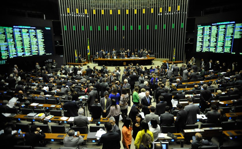 PT arma contra-ataque à tentativa de onda bolsonarista no Senado em 2026