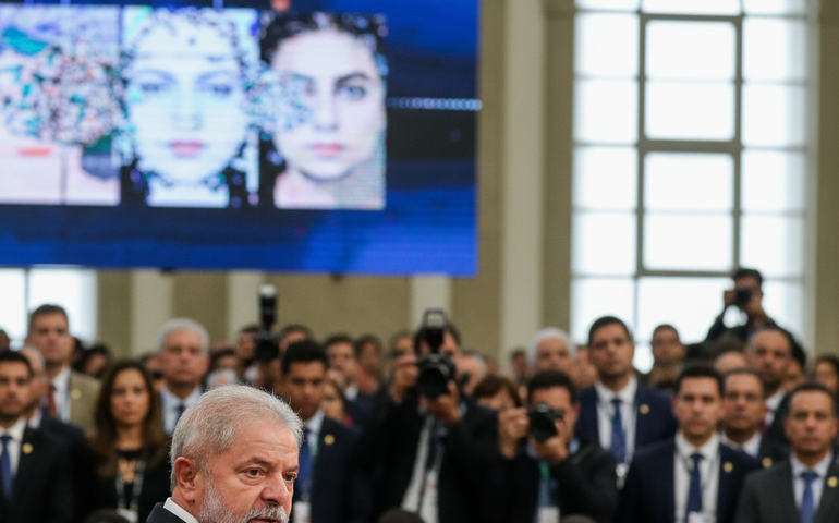 Lula critica fake news e Inteligência Artificial após vídeo de Nikolas Ferreira sobre Pix