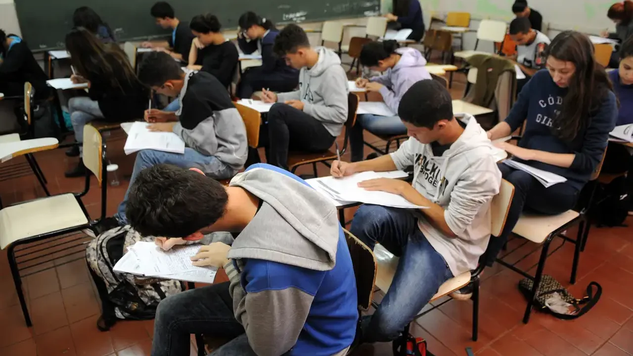 Governo Federal lança ação para vacinar 736,5 mil estudantes de escolas públicas de Alagoas
