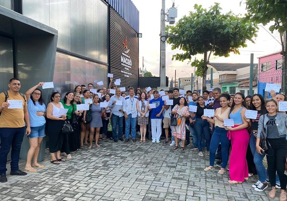 Vigilância Sanitária capacita profissionais da orla em higiene de alimentos