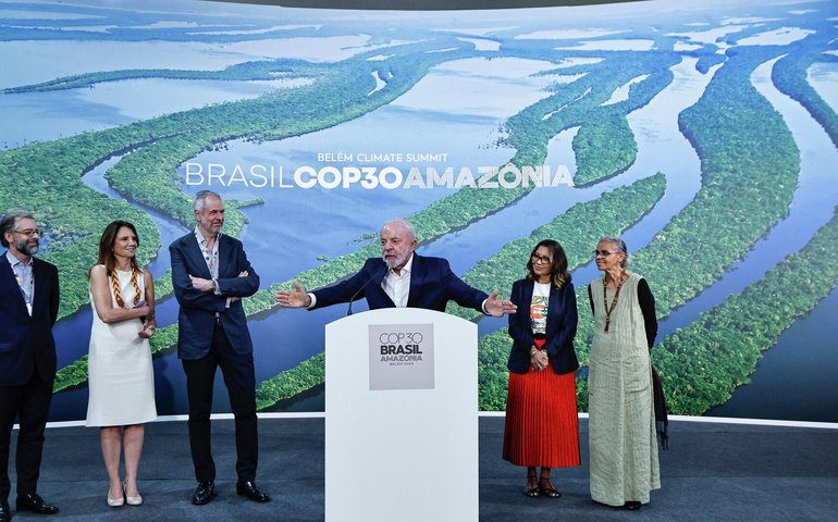 Zona Azul é reaberta após incêndio e sessões plenárias da COP30 devem terminar nesta sexta-feira