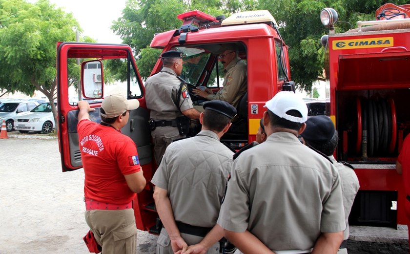 Policiais Militares iniciam aulas práticas para conduzir veículos de emergência