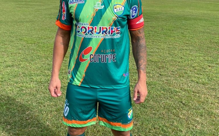 Coruripe utiliza suas redes sociais para apresentar novo uniforme