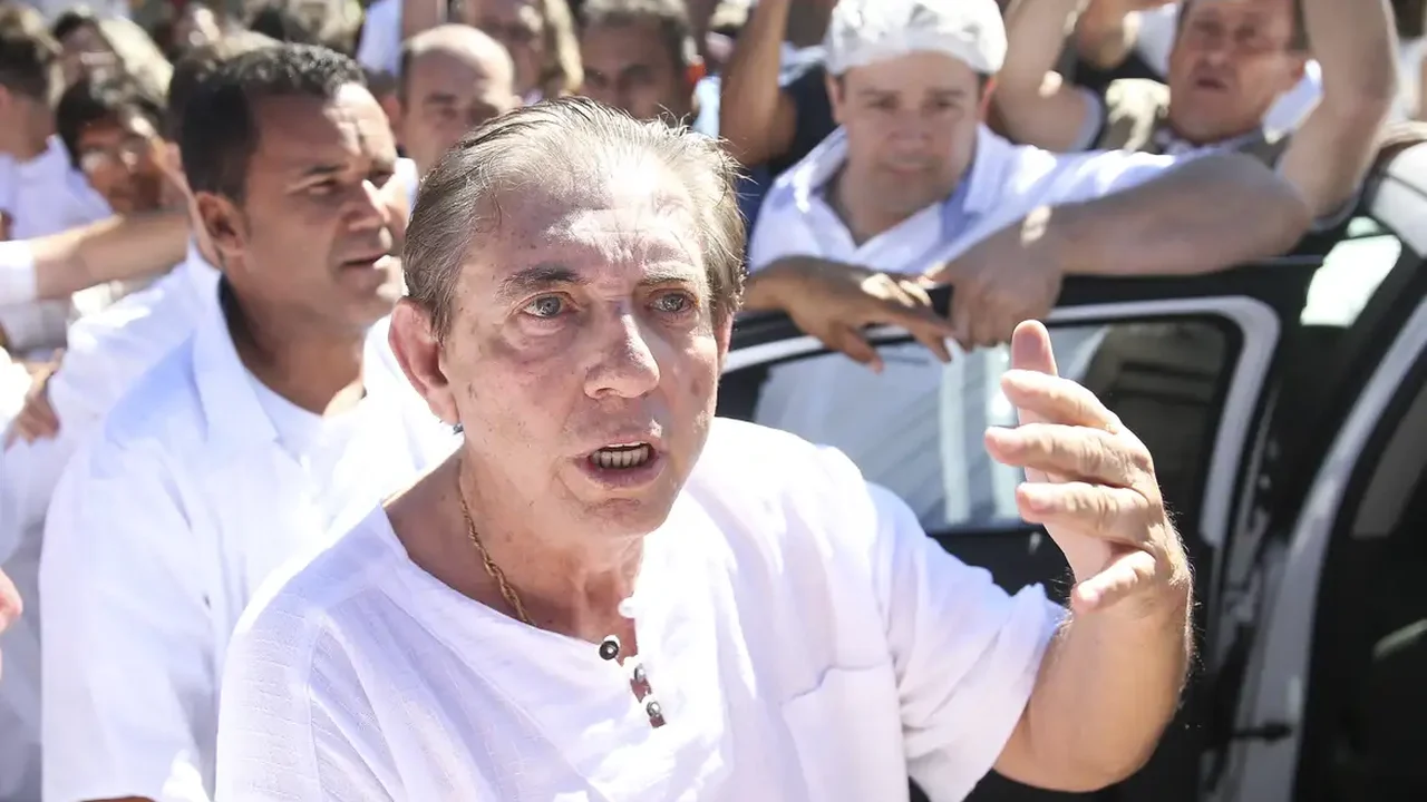 João de Deus e centro espírita são condenados a pagar R$ 20 milhões por dano moral coletivo