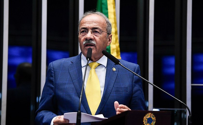 Chico Rodrigues celebra redução da fome, mas alerta sobre continuidade de políticas