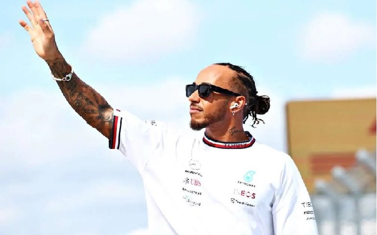 Fórmula 1: Lewis Hamilton vira garoto-propaganda de banco brasileiro
