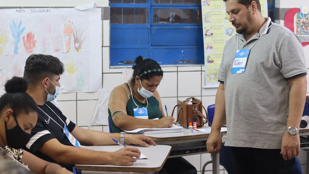 Educação discute projeto de vida, empreendedorismo e finanças com Ejai