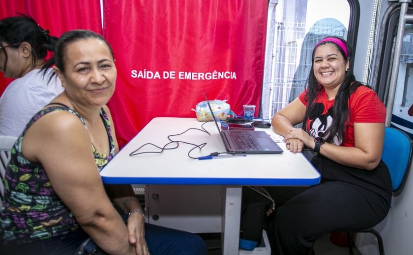 Cadastro Único atende moradores do Residencial Maceió 1