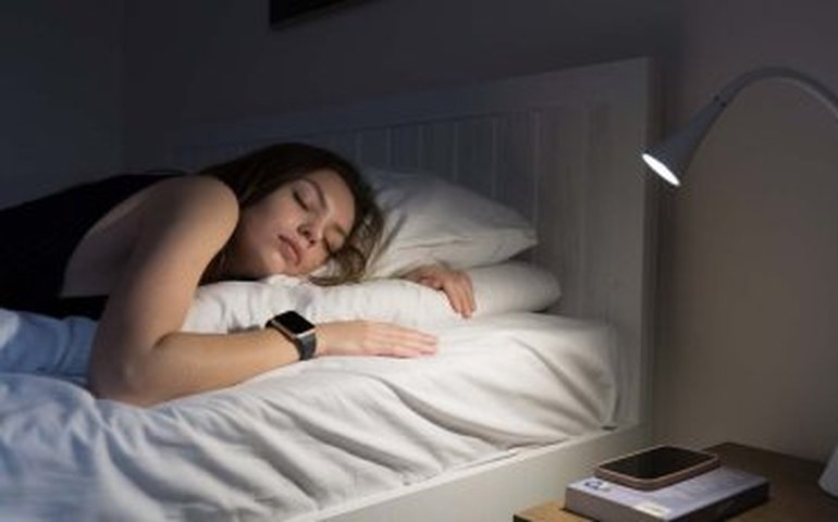 'O sono é como um lixo de reciclagem, com lembranças que você joga fora ou guarda', diz neurologista; entenda