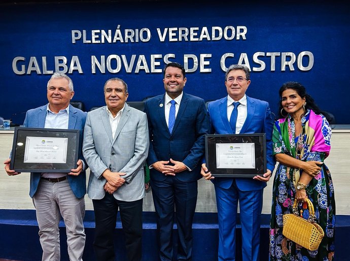 Vereador Allan Pierre homenageia empresários Tarcísio Oliveira Rocha e Luiz Marcelo Andrade por contribuições ao desenvolvimento econômico de Maceió