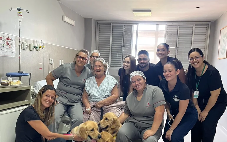 Hospital Santa Helena lança Projeto de Humanização com visitas assistidas por animais