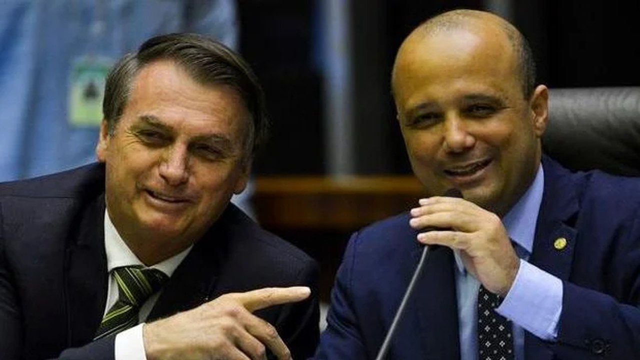 Major Vitor Hugo é oficializado pelo PL candidato ao governo de Goiás