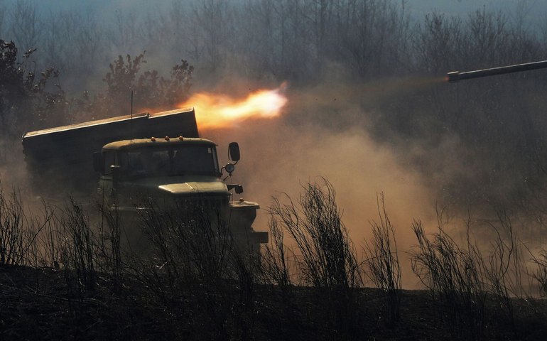 Tropas russas libertam povoado na RPD e consolidam avanço em Carcóvia, afirma Ministério da Defesa