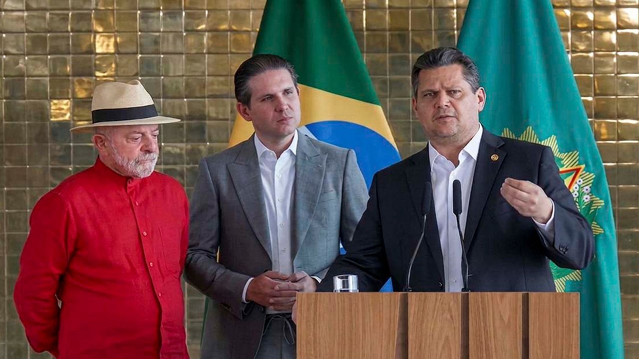 Davi Alcolumbre acerta prioridades do Congresso em reunião com Lula e Motta