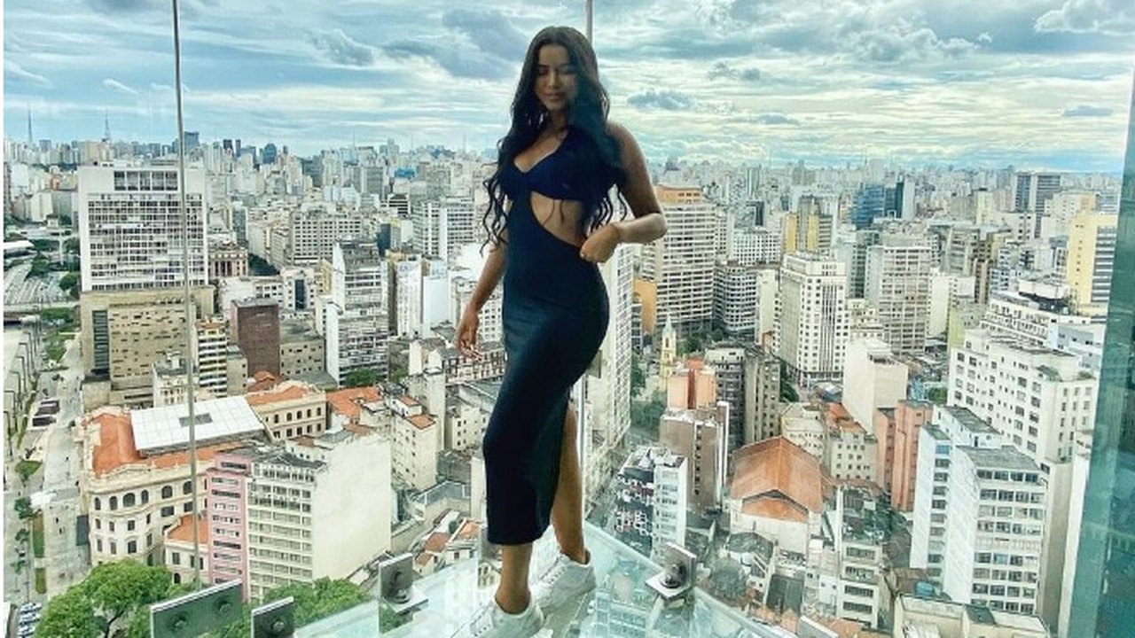Paraibana, bióloga e ex-recepcionista: saiba quem é Távila Gomes, a mãe do primeiro filho do Luva de Pedreiro