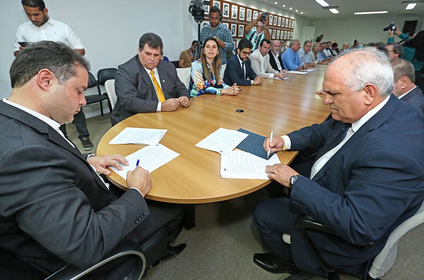 Otávio Praxedes e governador Renan Filho lançam programa 'Rural Legal'