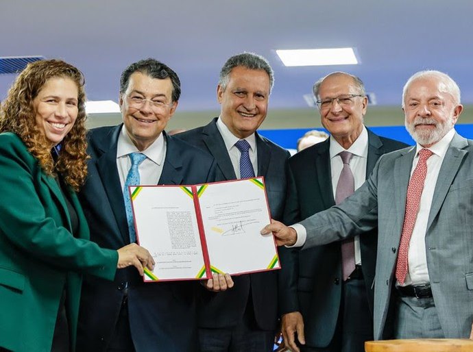 “Momento histórico”, diz Lula durante lançamento do Portal da Reforma Tributária e sanção da lei que cria Comitê Gestor do IBS