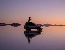 Ciência desvenda efeito espelhado no deserto de sal da Bolívia