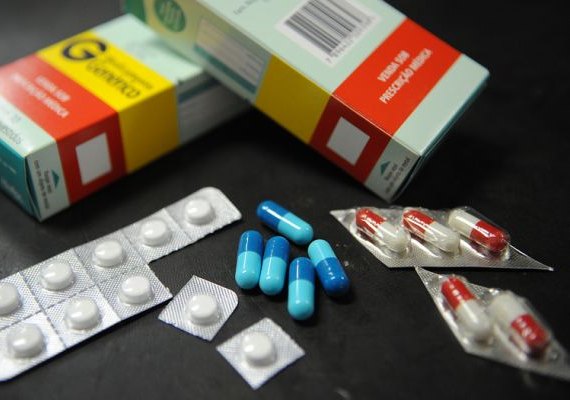 Anvisa determina recolhimento de antibiótico Policlavumoxil