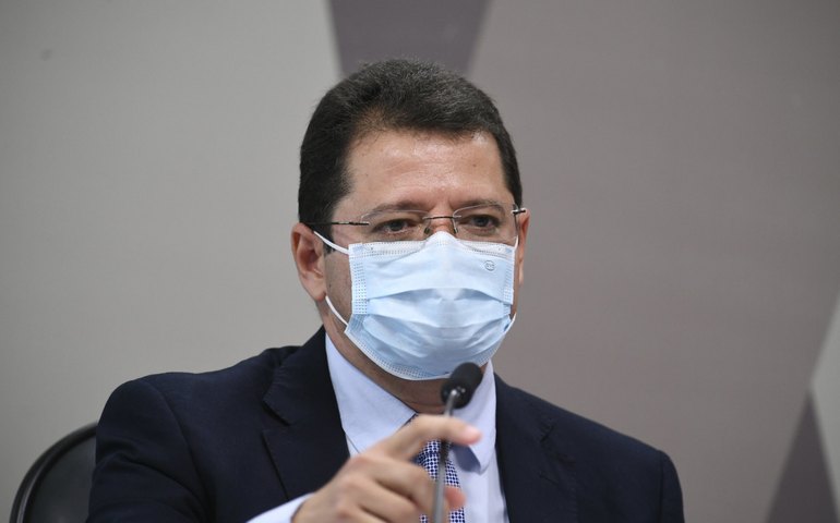 AM não faz tratamento precoce e não orienta cloroquina contra covid, diz Campêlo