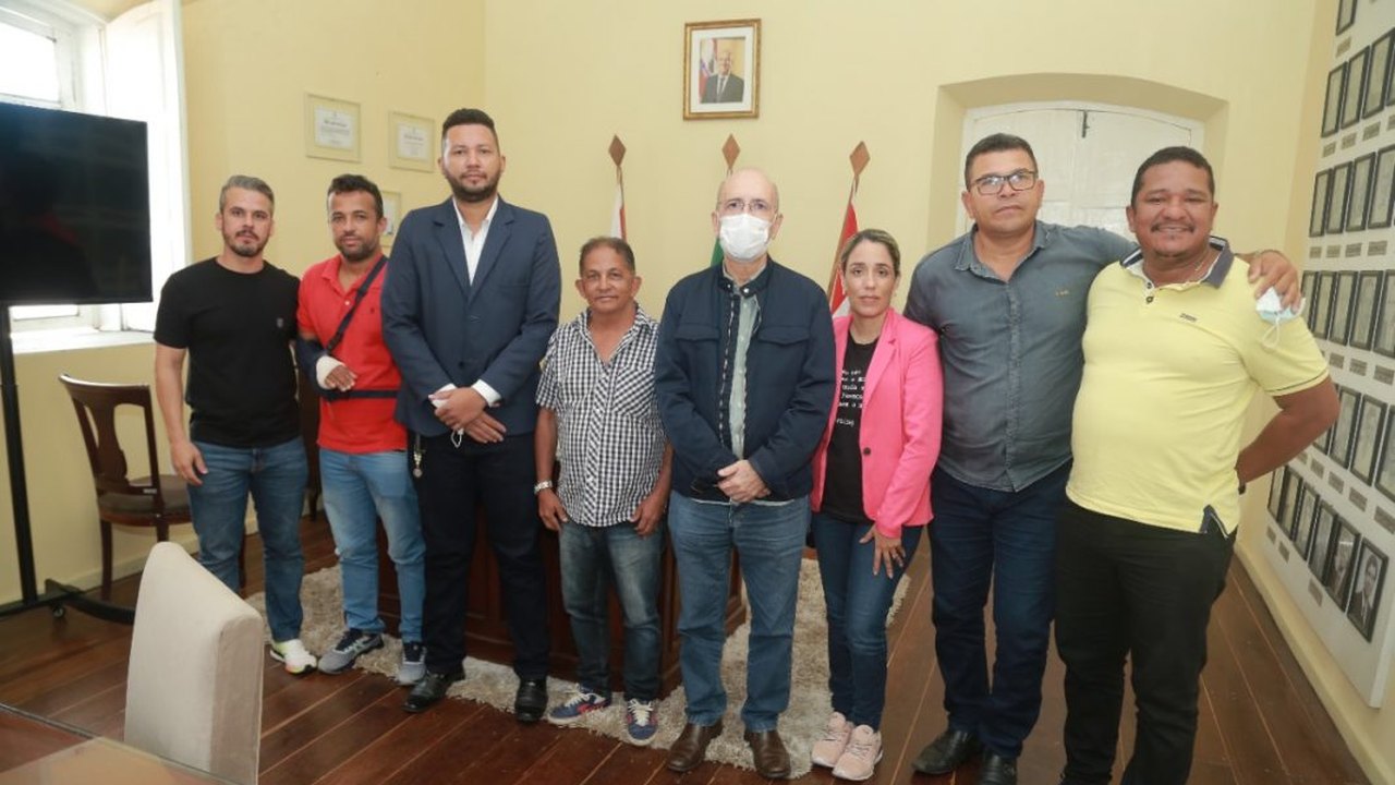 Distorção salarial entre servidores da Prefeitura de Penedo será corrigida por Ronaldo Lopes