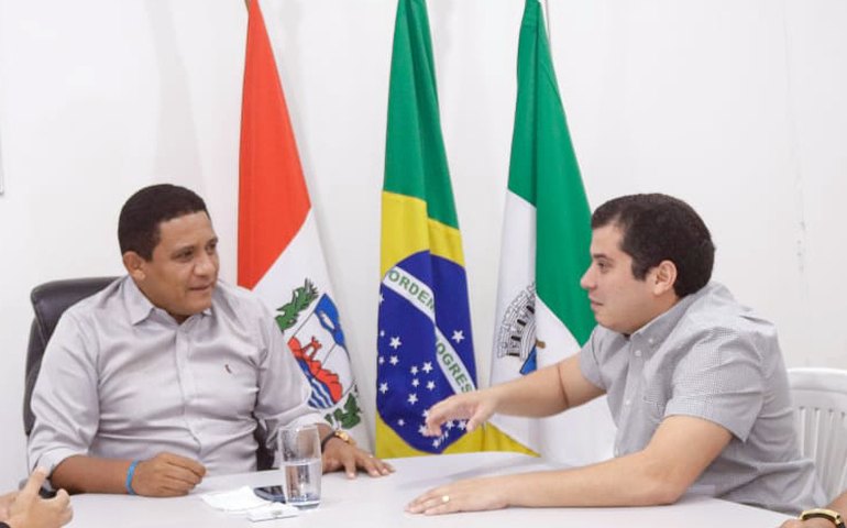 Prefeito veta projeto da Câmara que obrigaria Águas do Sertão e Equatorial avisarem consumidor antes de corte