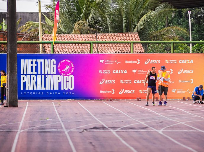 Jovem revelação do atletismo é destaque do Meeting Paralímpico Alagoas com duas medalhas de ouro