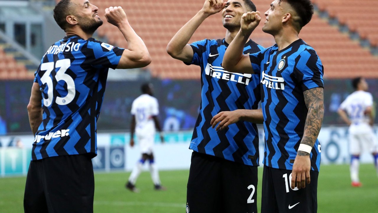 Inter de Milão derrota Lecce e abre vantagem na liderança do Campeonato Italiano
