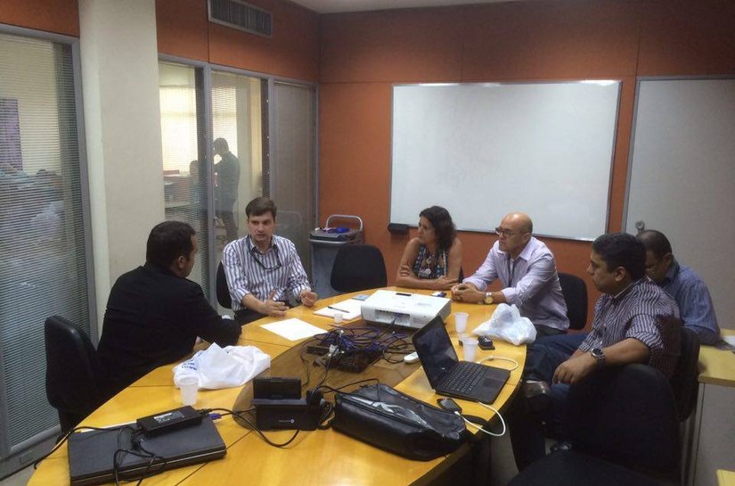 David Maia conhece projetos de limpeza do Rio de Janeiro